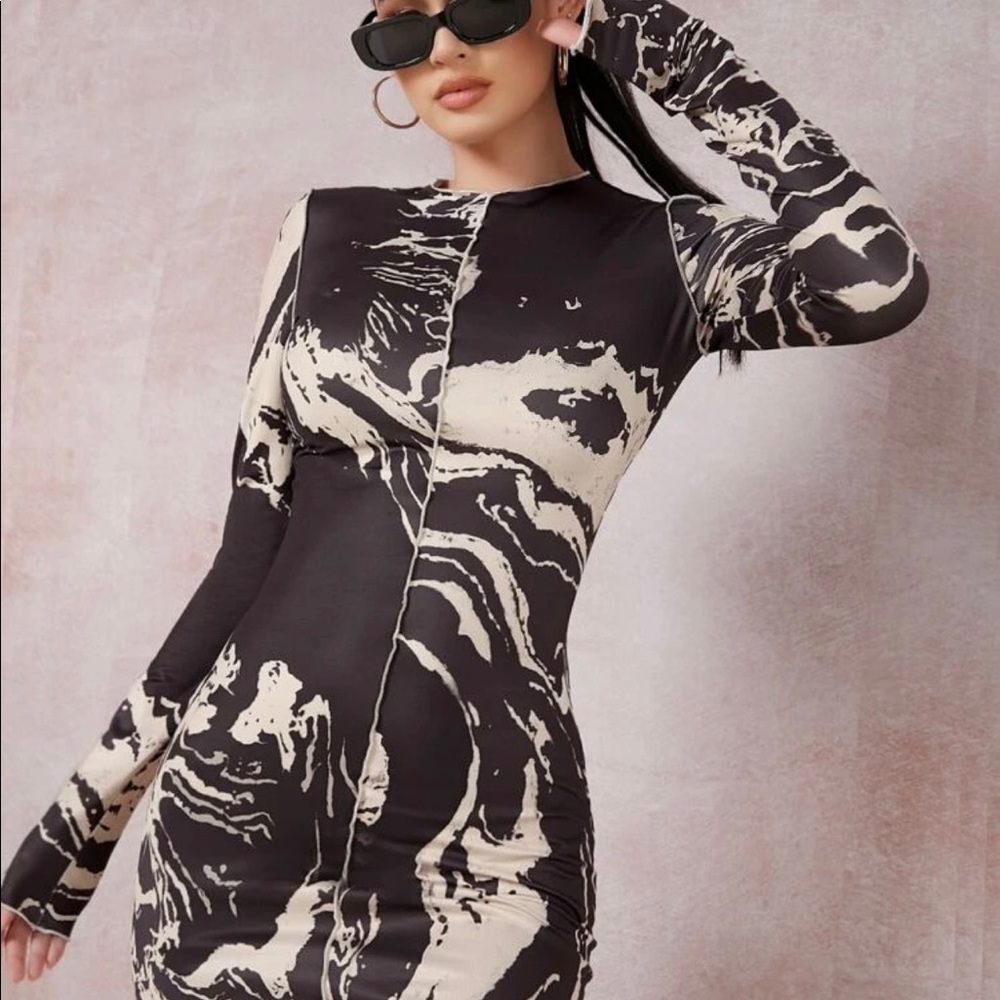 Marble print contrast bodycon dress